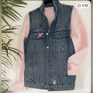 Urban Heritage | Distressed Blue Denim Vest | Sleeveless Trucker Vest | Size S/M